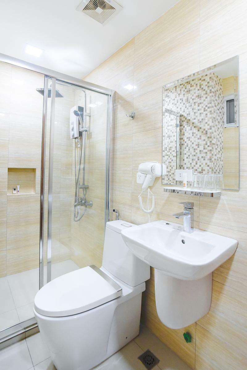 Hotel Merlo Makati City Luaran gambar