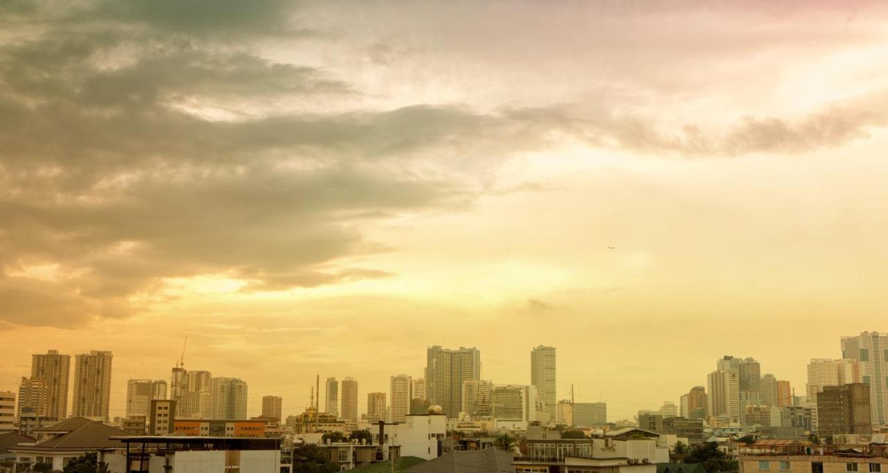 Hotel Merlo Makati City Luaran gambar